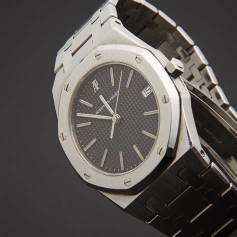 audemars piguet royal oak acciaio quarzo|royal oak quartz mm price.